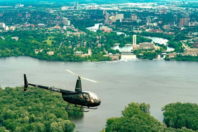 Ottawa Helicopter Tour: Fall Colors in Gatineau Park - The Itinerary and What to Expect