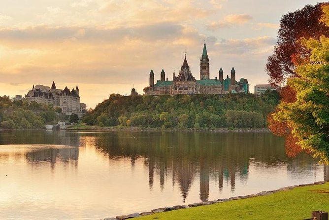 Ottawa Private Day Tour From Montreal - Highlights