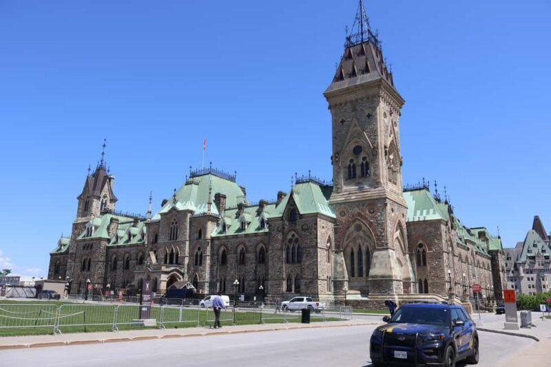 Ottawa: Private Guided City Tour from Montreal - Who Will Benefit Most from This Tour?