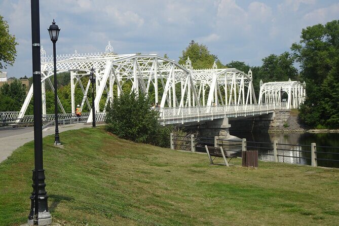 Ottawa Rideau River self guided walking tour and scavenger hunt - A Detailed Look at the Rideau River Self-Guided Tour