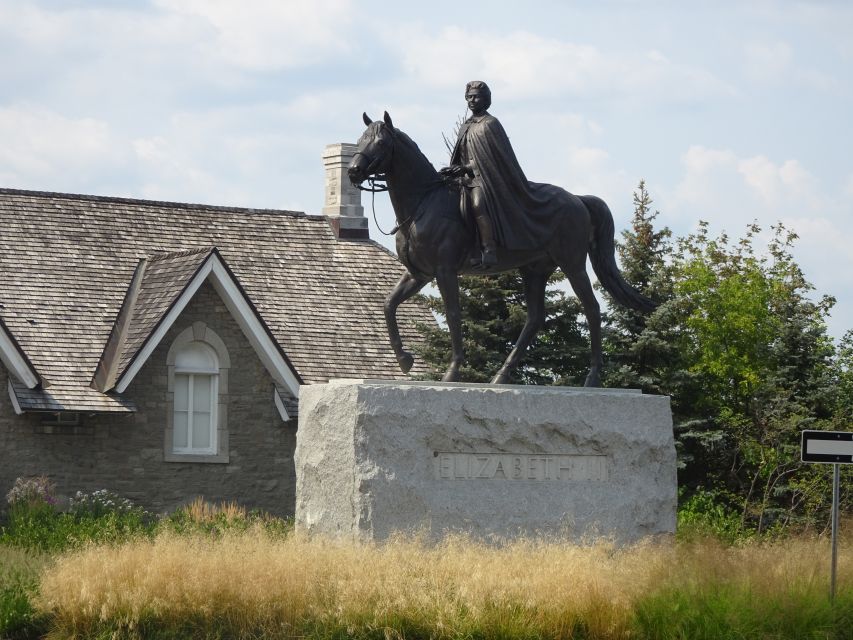 Ottawa Rideau River Self-Guided Walking Tour Scavenger Hunt - Tour Features and Accessibility