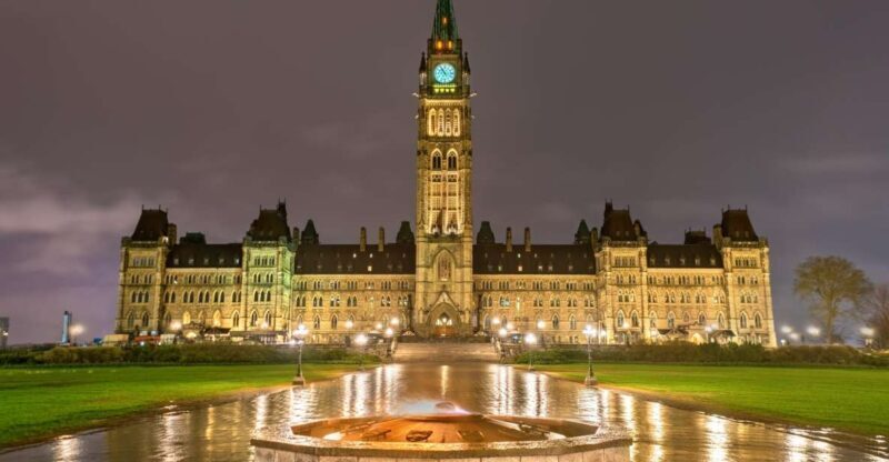Ottawa: Small Group Night Tour With River Cruise - FAQ