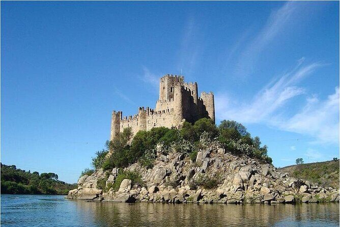 Ourém, Tomar and Almourol Castle Full Day Private Tour from the West - The Complete Experience: Exploring Portugal’s Hidden Heritage