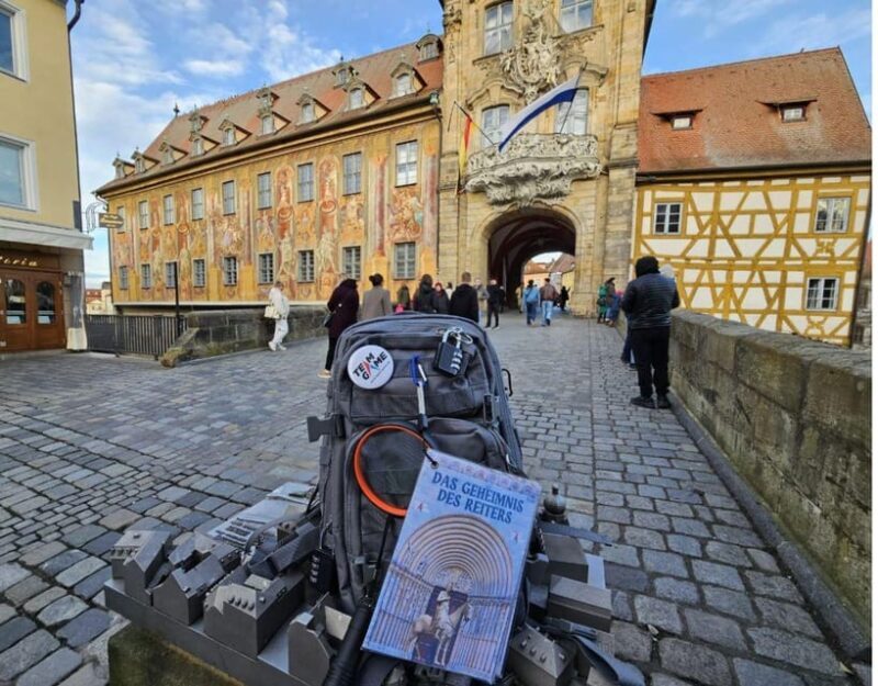 Outdoor Escape Game with puzzle backpack Bamberg: The Secret of the Horseman - What is this Bamberg outdoor escape game all about?