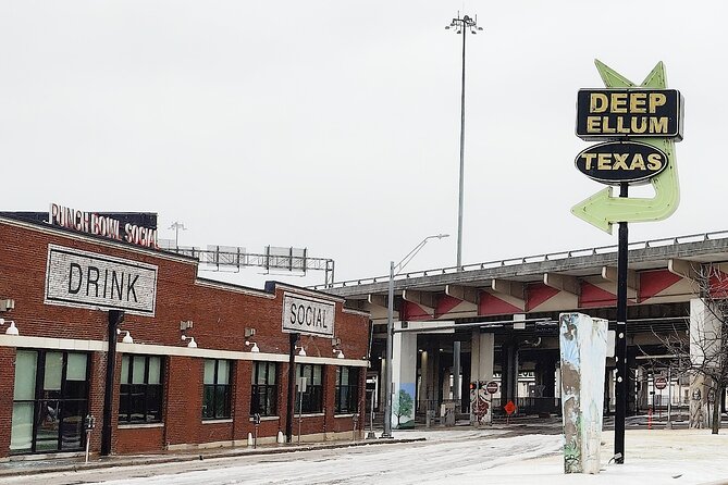 Outdoor Escape Room in Dallas - Deep Ellum - Overview of the Outdoor Escape Room