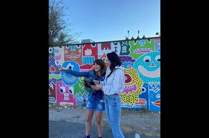 Outdoor Escape Room in Old Town Chicago - FAQs