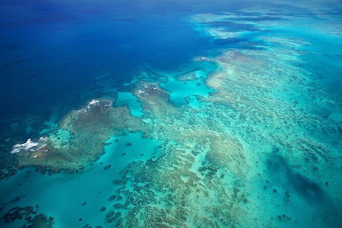 Outer Reef Odyssey - 40 minute Reef Scenic Flight - What Makes the Flight Special