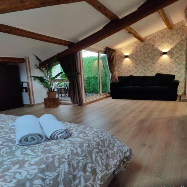 Overnight in Rome and Vatican Museums & Sistine Chapel - Accommodation Overview