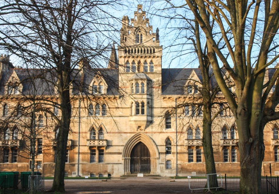 Oxford: Alumni-Led Walking Tour W/New College Entry Option - What to Expect on the Tour