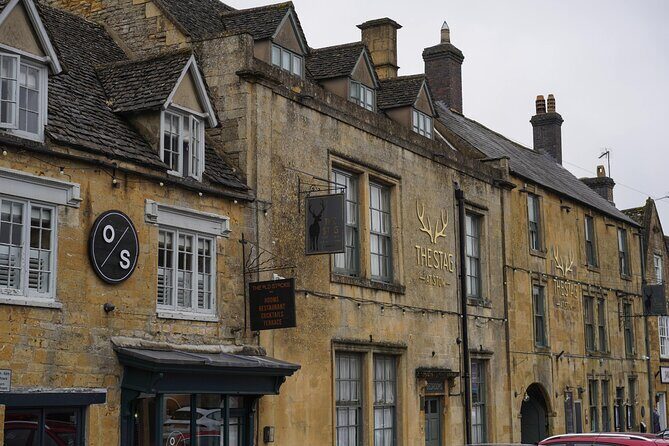 Oxford and Cotswolds Tour with Country Pub Lunch from London - FAQ