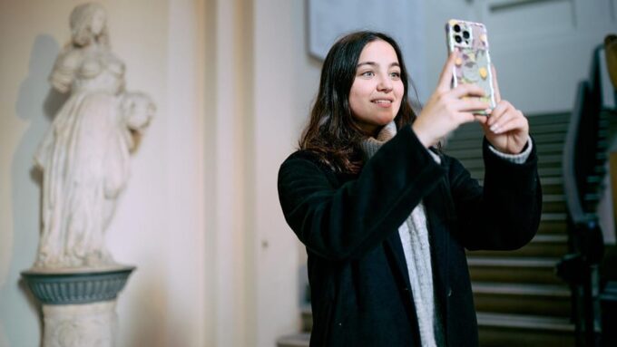 Oxford: Ashmolean Museum Money Talks Exhibition Ticket - Unlock Artistic Perspectives