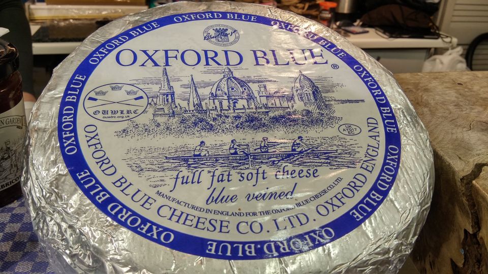 Oxford Food & Drink Tasting & Sightseeing Guided Tour - Accessibility Information