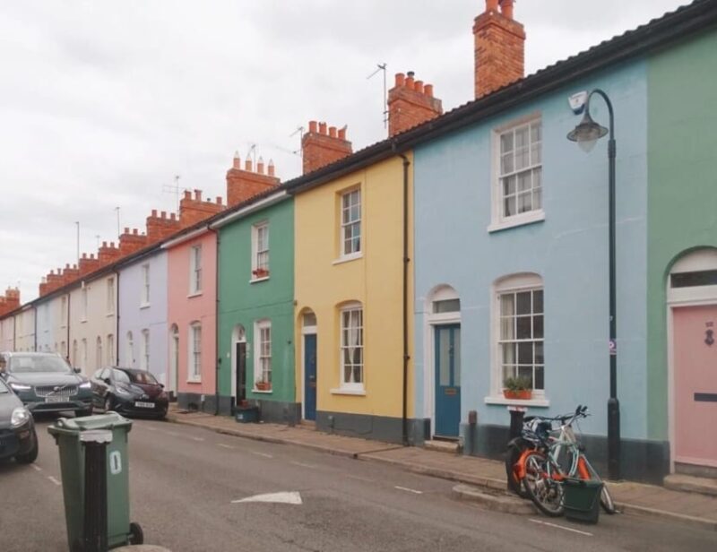 Oxford: Jericho and Port Meadow Guided Walking Tour - Key Points