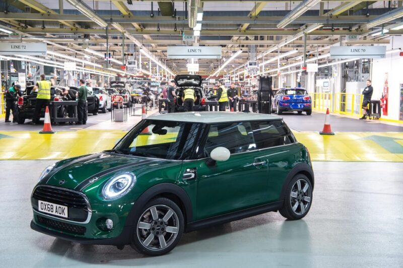 Oxford: MINI Factory Tour  Go Behind the Scenes - An In-Depth Look at the MINI Factory Tour