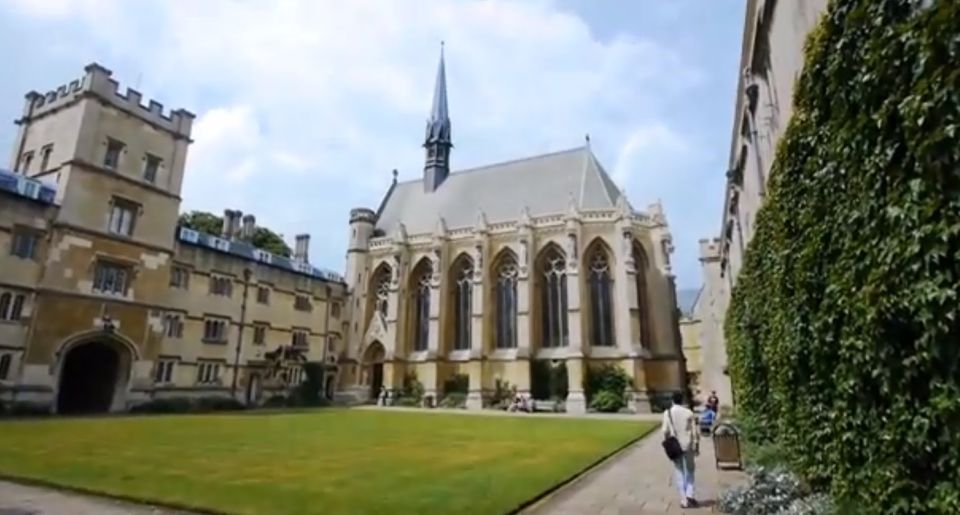 Oxford: Pre-Raphaelite Walking Tour With Exeter College - Highlights of the Tour