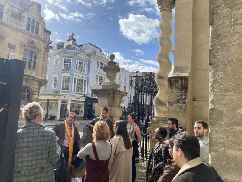 Oxford: The Original Uncomfortable Oxford Tour - An In-Depth Look at the Tour Experience