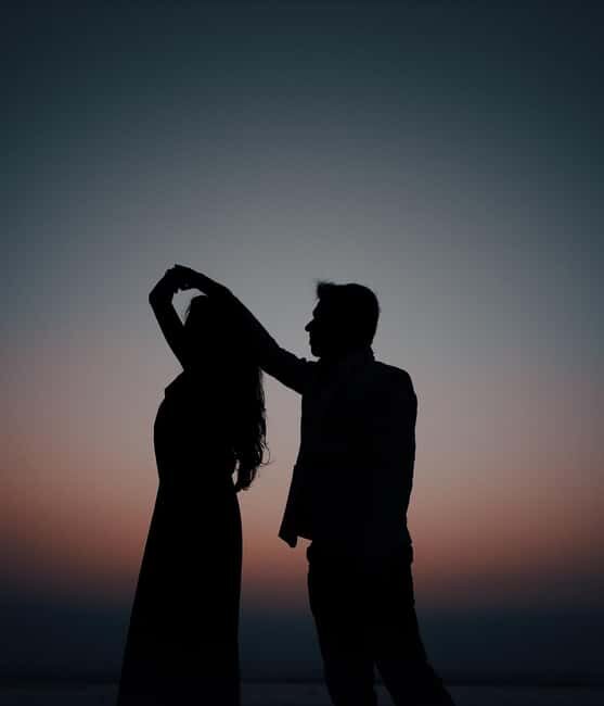 Pacifica: Photography Studio Session at Rockaway Beach - Key Points