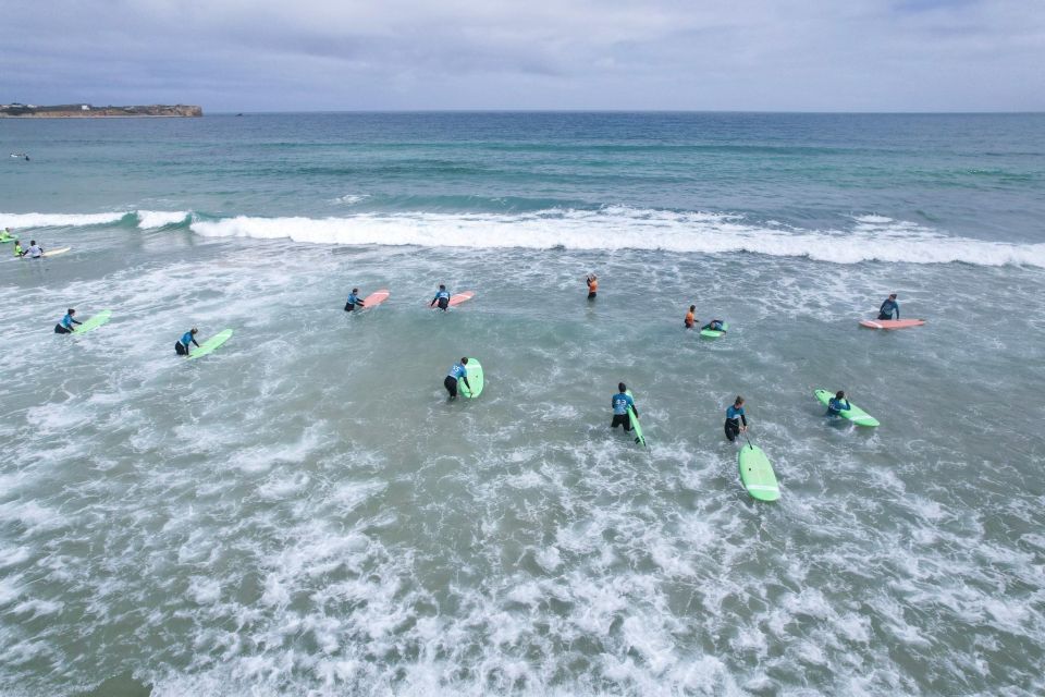 Pack 3 Surf Lessons - Instructor Qualifications