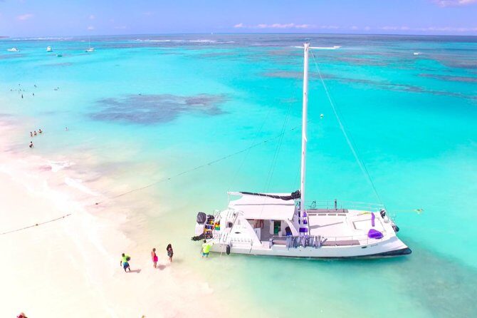 PACKAGE DEAL Catamaran- Snorkeling - Hooka Diving - Parasailing - An In-Depth Look at the Tour