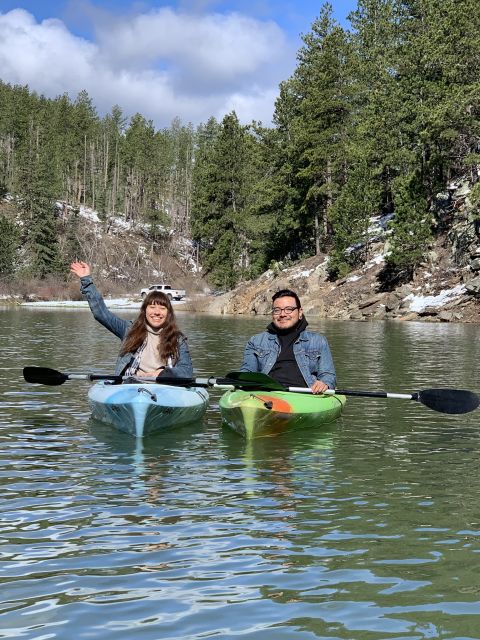 Pactola Lake: Private Kayak or Paddleboard Experience - Inclusive Lunch and Refreshments