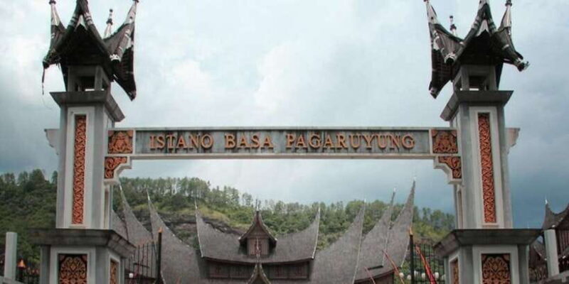 Padang Tour Package 4D3N - Authentic Experiences and Cultural Insights
