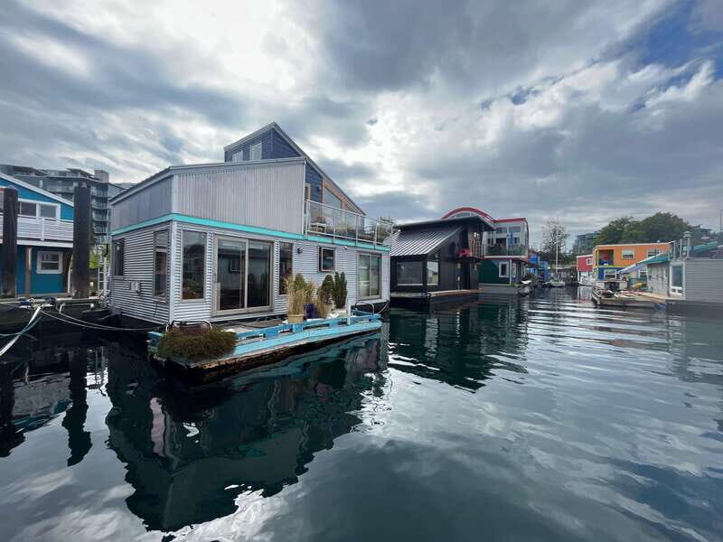 Paddle the heart of downtown Victoria - Why This Tour Is Worth Considering