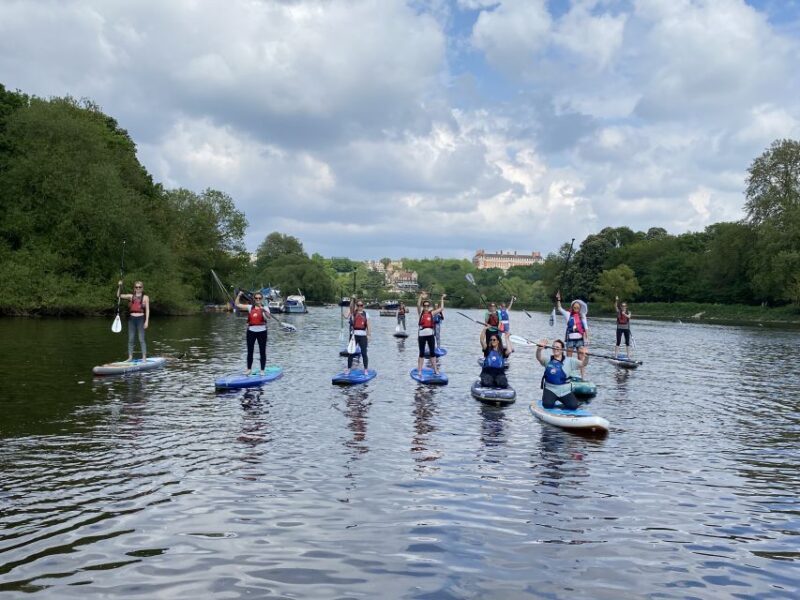 Paddleboard Experience on the beautiful Thames at Richmond - Discovering the Thames: A Scenic Paddleboarding Adventure