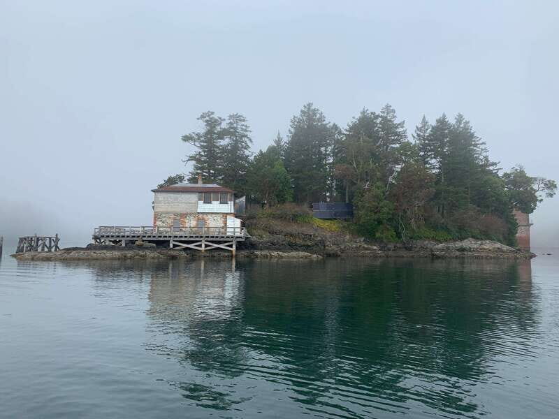 Paddling tour to the Historical Cole Island - Victoria BC - FAQs