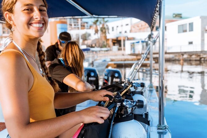PADI Open Water Course in Cabo San Lucas - Included Amenities