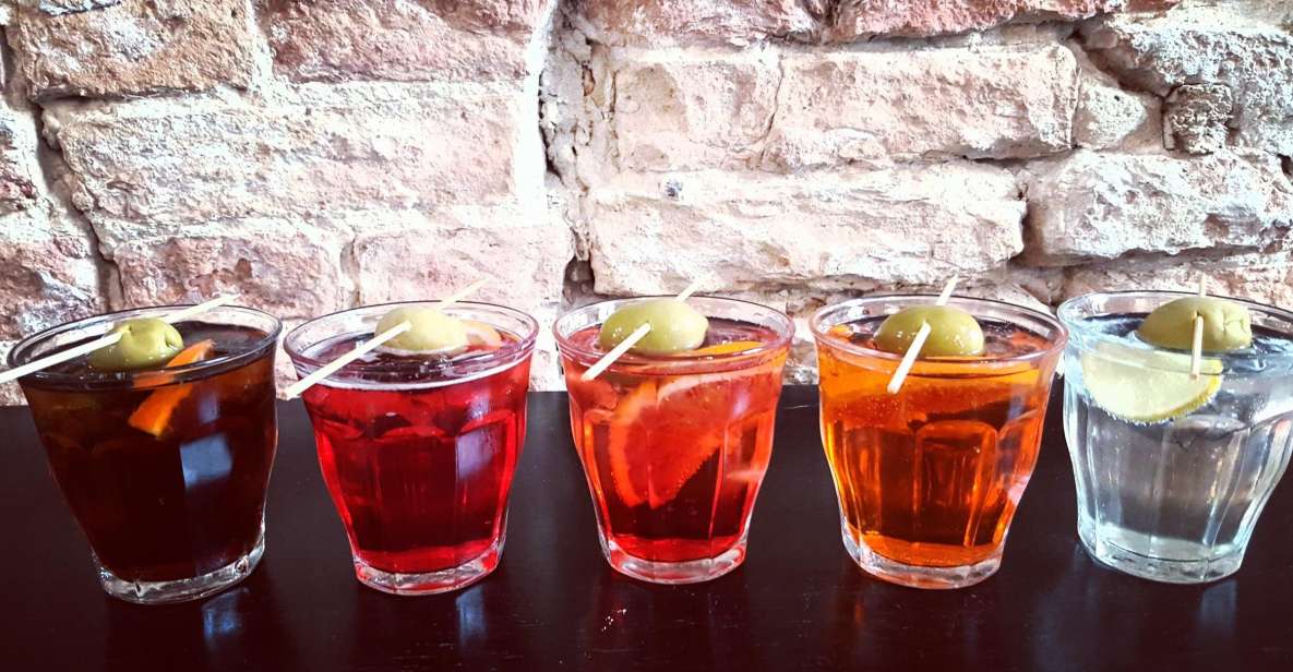 Padova: Guided Spritz Walk - Savoring Local Finger Food