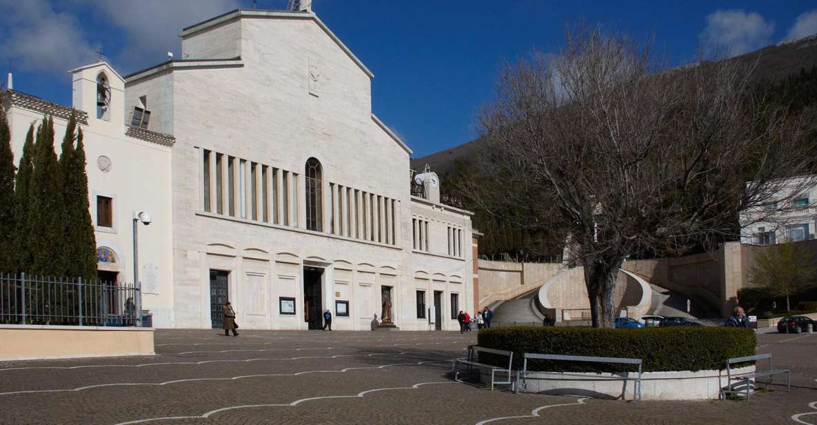 Padre Pio and San Giovanni Rotondo - Inclusions