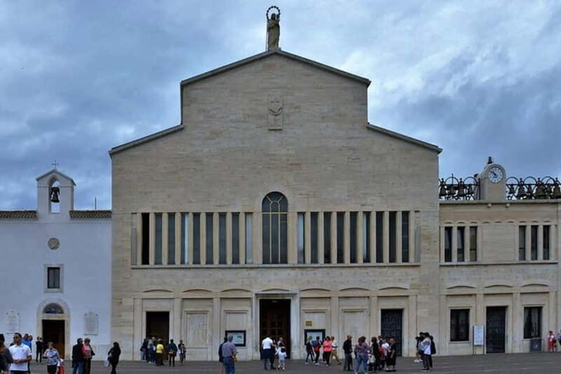 Padre Pio's Shrine & his birthplace Pietrelcina Private Tour - Key Points