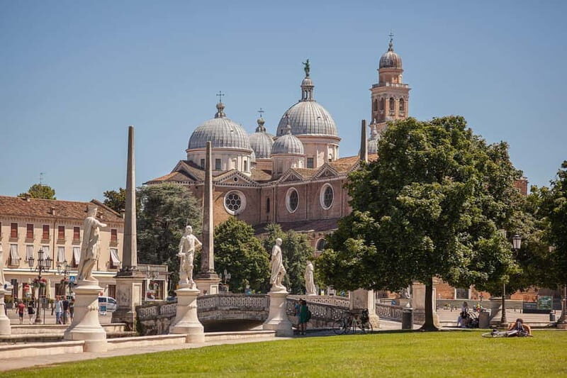 Padua: Express Walk with a Local in 60 minutes - Key Points