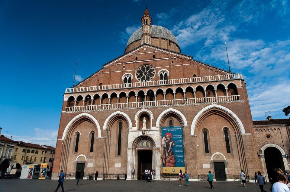 Padua Private Walking Tour - The Magnificent Torre Dellorologio