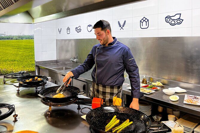 Paella Cooking Class, Wine Tasting & Central Market in Valencia - The Sum Up: Who Is This Tour Best For?