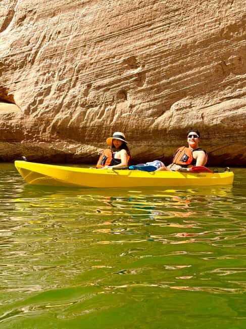 Page, Arizona: Lake Powell Premium Kayak Rental - A Closer Look at the Experience