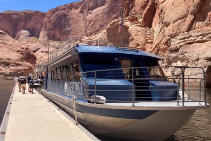 Page: Boat Tour of Lake Powell, Antelope, and Glen Canyon - Key Points