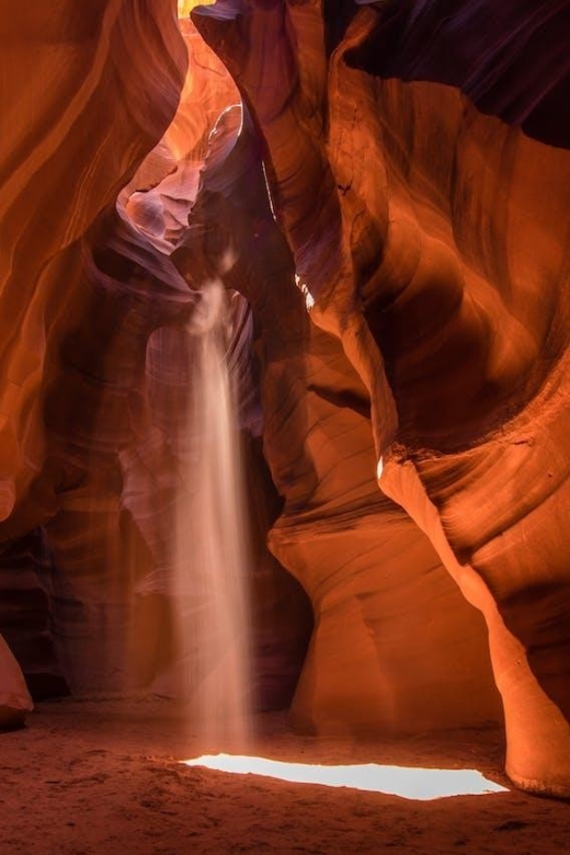 Page: Lower Antelope Canyon Walking Tour With Navajo Guide - Walking and Accessibility Details