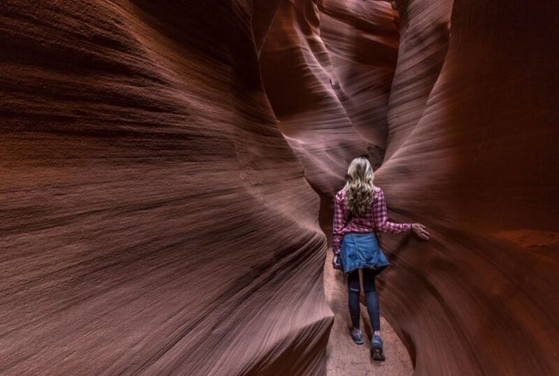 Page: Secret Antelope Canyon Tour - Key Points