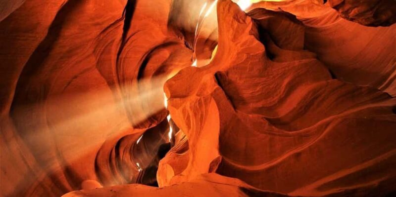 Page: Upper Antelope Canyon Prime Time Entry & Navajo Guide - The Role of Cultural Stories and Geology