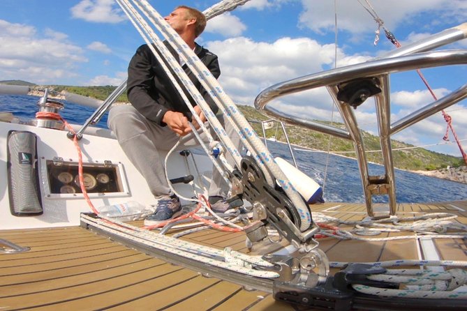 Paklinski Islands Hvar Half Day Morning Sailing- Group Tour - Tour Details