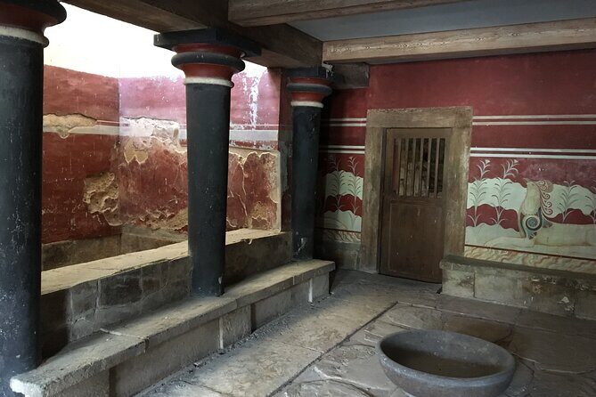 Palace of Knossos - Early Morning Ticket and avoid crowds - The Sum Up