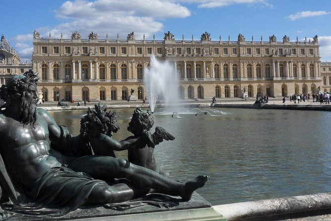 Palace of Versailles Private Tour Review - Tour Guide Praise