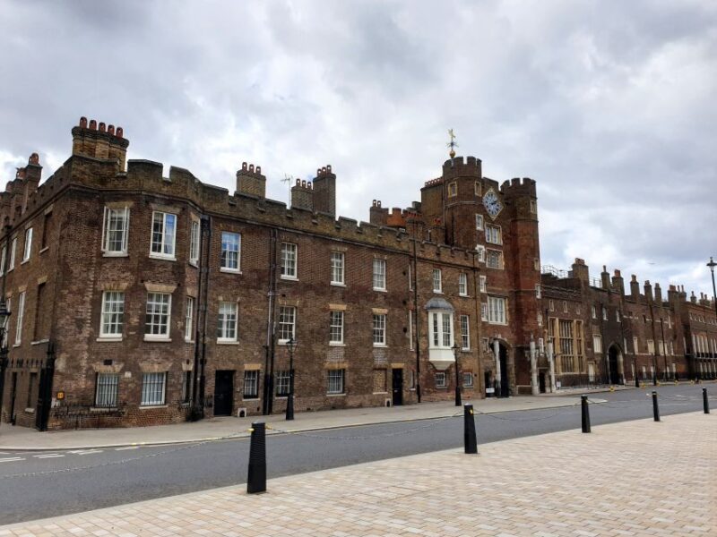 Palaces, Parliament & Power: Londons Royal City - Delving Into Political Power