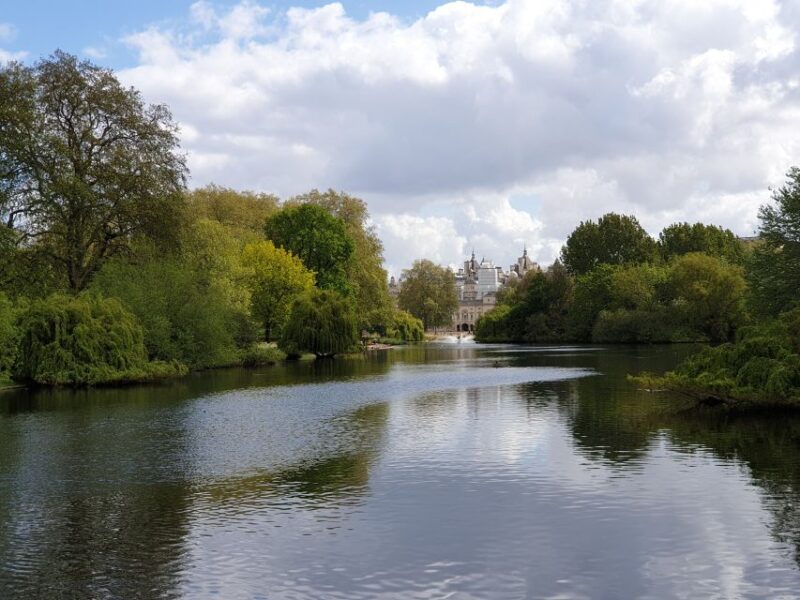 Palaces, Parliament & Power: Londons Royal City - Encountering Historical Figures