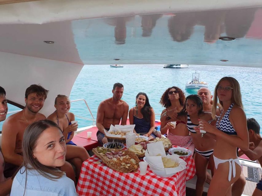 Palau: La Maddalena Archipelago Cruise With Lunch and Drinks - Included in the Cruise