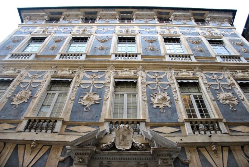 Palazzi dei Roll and Palazzo Reale Guided Tour - FAQ
