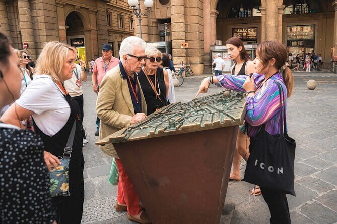 Palazzo Vecchio guided experience with entrance ticket - Practical Details and Tips for Your Visit  