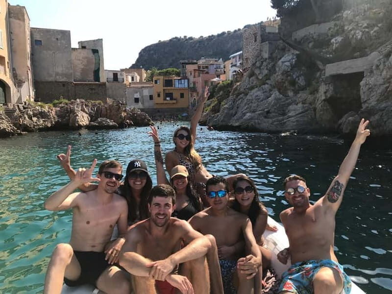Palermo: 9-hour dinghy tour, snorkel masks, drinks and snacks - FAQs