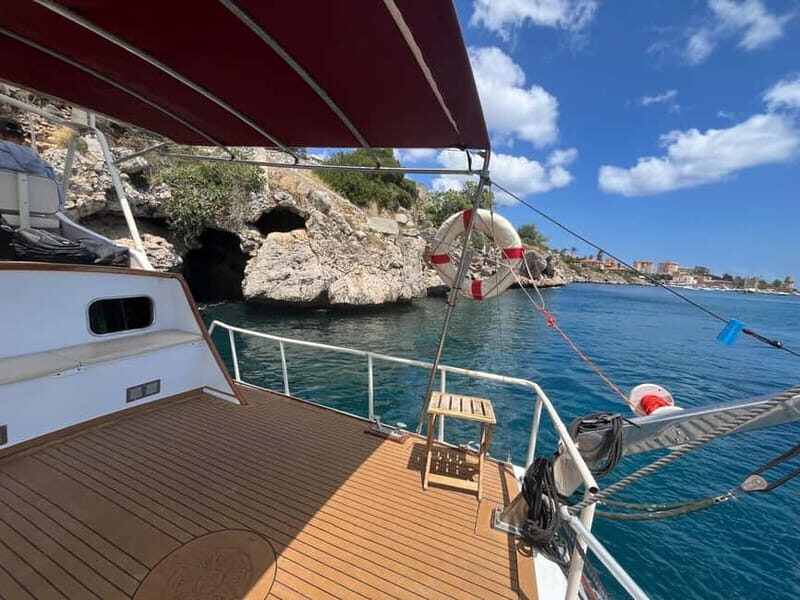 Palermo: Boat Tour With Aperitif Snorkeling And Cave Tour - Why This Boat Tour Stands Out